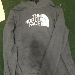 Medium He North Face Sweater Worn Twice
